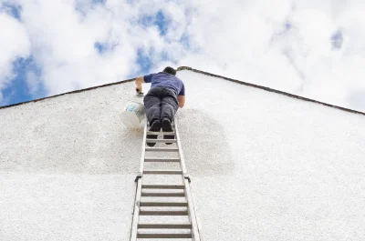 Peinture extérieure à Peyroules — façades et ravalement